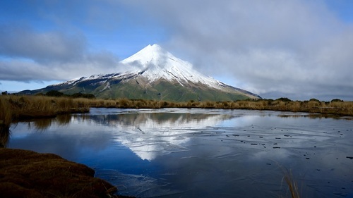 Pouakai Tarn (and hut)